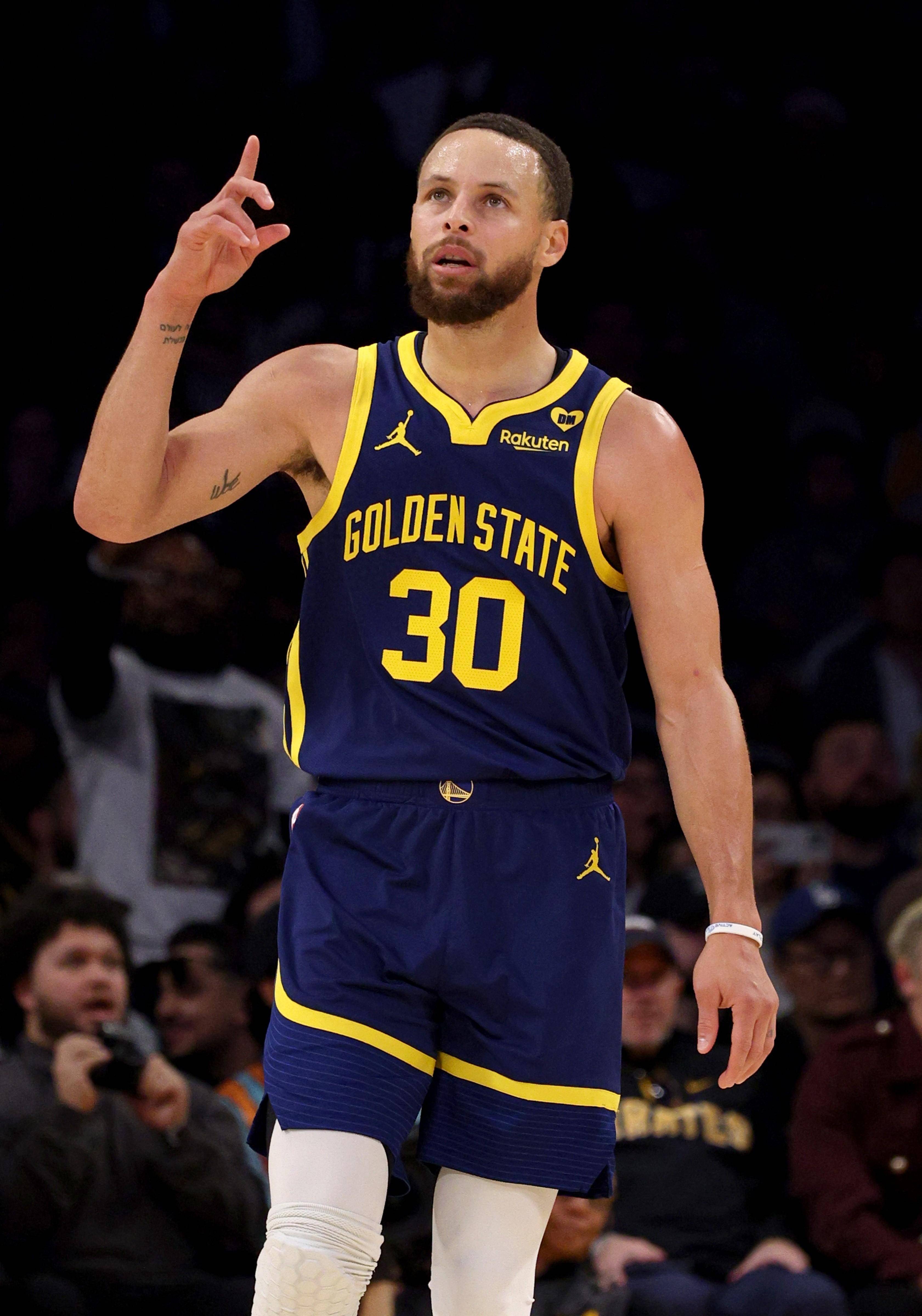 双方均在比 双方均在比